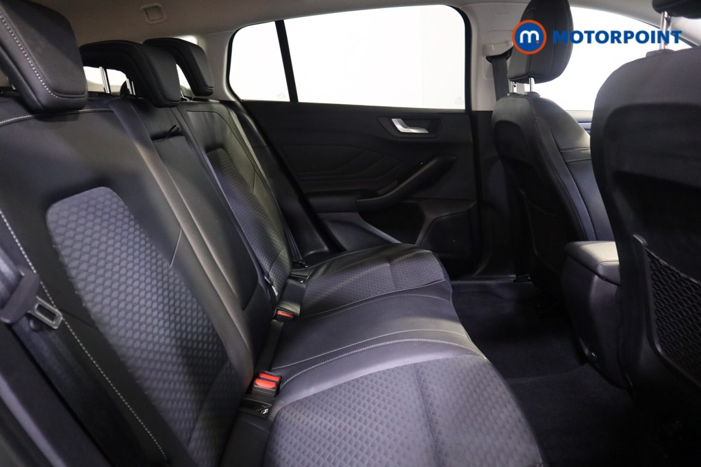 Ford Focus Titanium X Automatic Diesel Estate - Stock Number (1551190) - 11th supplementary image