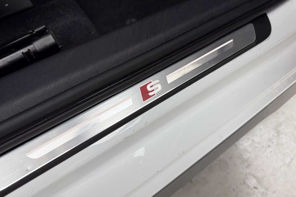 Audi A3 S Line Automatic Petrol Plug-In Hybrid Hatchback - Stock Number (1552169) - 23rd supplementary image