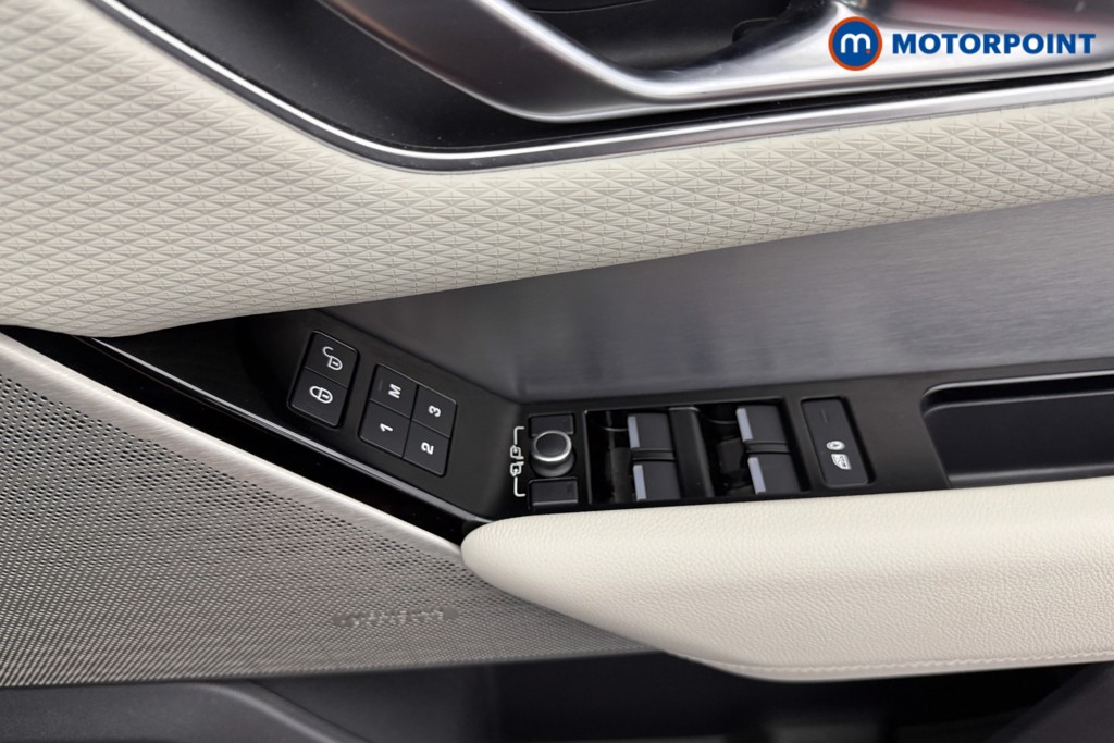 Land Rover Range Rover Velar R-Dynamic Se Automatic Diesel SUV - Stock Number (1552228) - 16th supplementary image