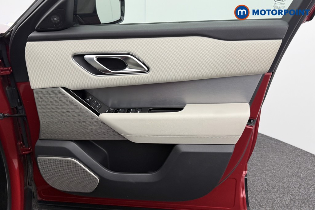 Land Rover Range Rover Velar R-Dynamic Se Automatic Diesel SUV - Stock Number (1552228) - 17th supplementary image