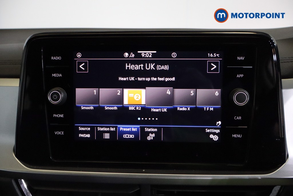 Volkswagen T-Roc Life Automatic Petrol SUV - Stock Number (1552410) - 4th supplementary image