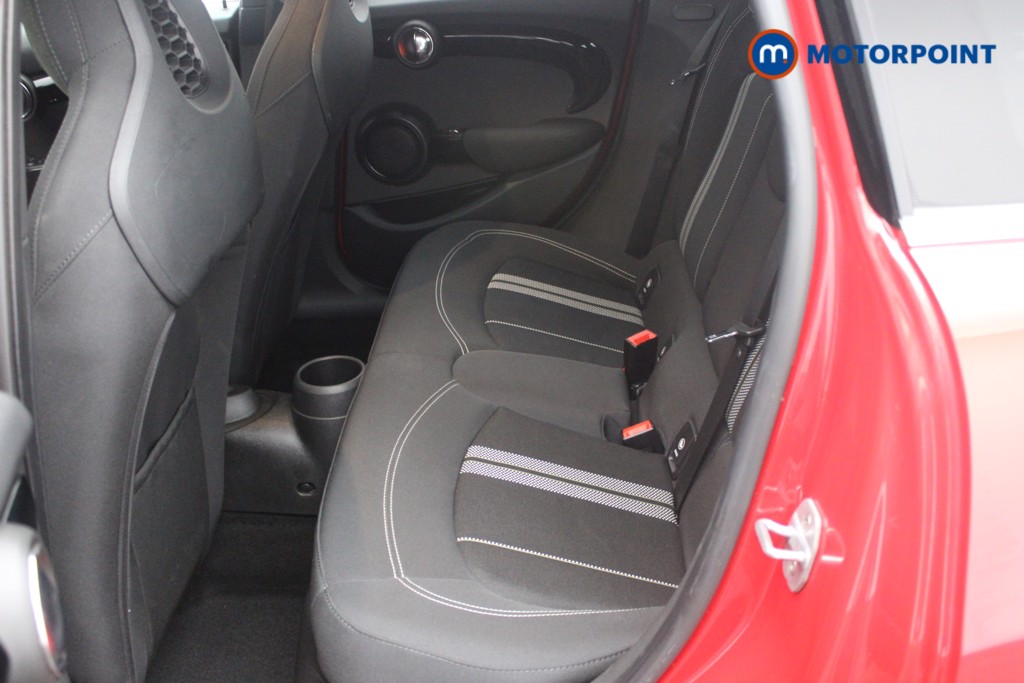 Mini Hatchback Cooper Automatic Diesel Hatchback - Stock Number (1553037) - 2nd supplementary image