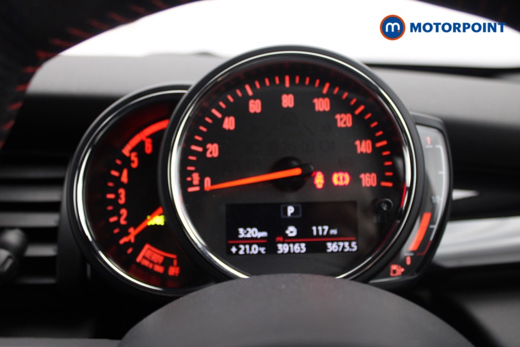 Mini Hatchback Cooper Automatic Diesel Hatchback - Stock Number (1553037) - 4th supplementary image