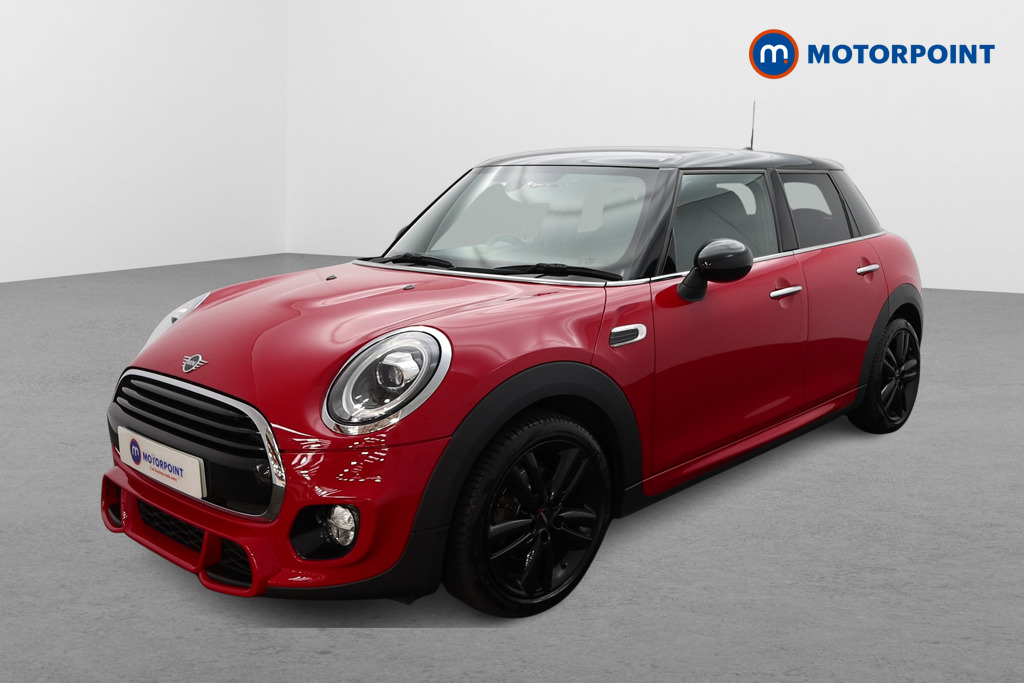 Mini Hatchback Cooper Automatic Diesel Hatchback - Stock Number (1553037) - Passenger side front corner