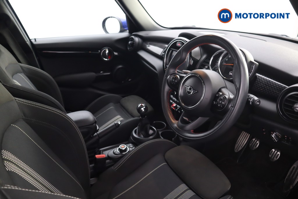 Mini Hatchback Cooper S Sport Manual Petrol Hatchback - Stock Number (1553127) - 2nd supplementary image