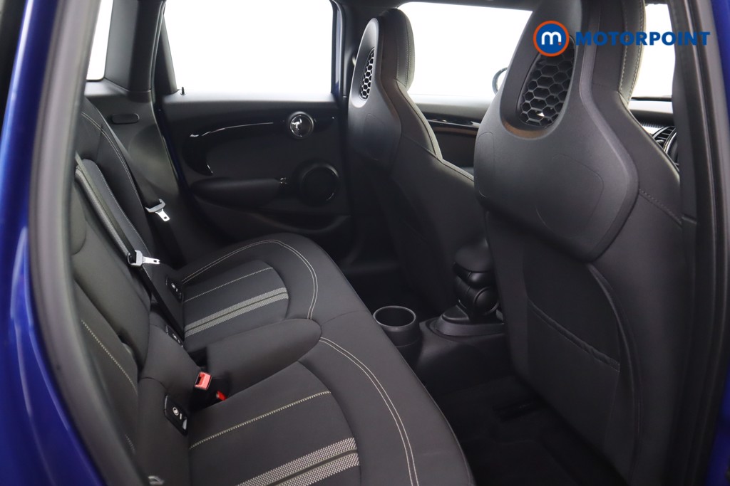 Mini Hatchback Cooper S Sport Manual Petrol Hatchback - Stock Number (1553127) - 7th supplementary image