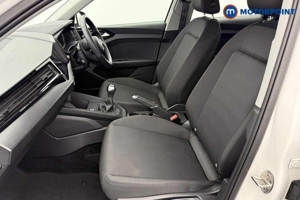 Audi A1 Technik Manual Petrol Hatchback - Stock Number (1553138) - 18th supplementary image
