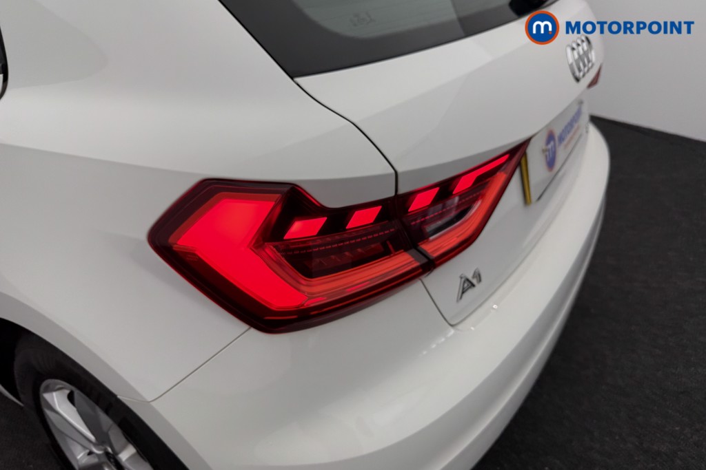 Audi A1 Technik Manual Petrol Hatchback - Stock Number (1553138) - 21st supplementary image