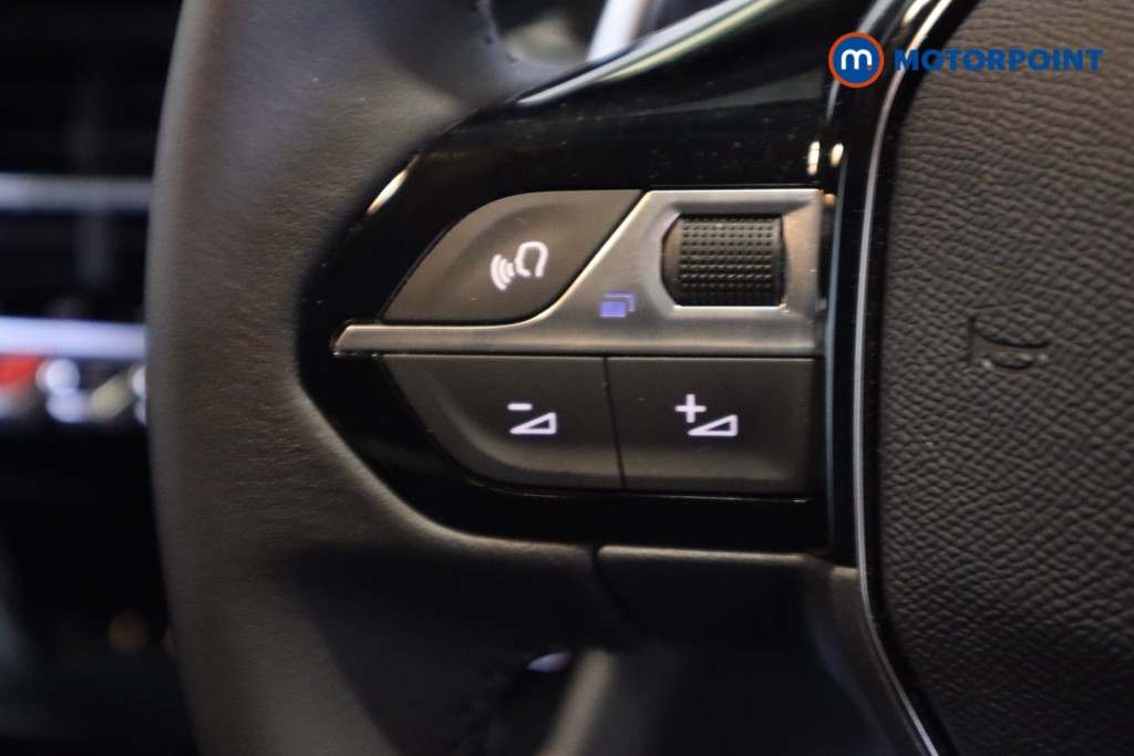 Peugeot 208 Allure Automatic Petrol-Electric Hybrid Hatchback - Stock Number (1553798) - 14th supplementary image