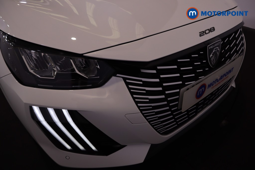 Peugeot 208 Allure Automatic Petrol-Electric Hybrid Hatchback - Stock Number (1553798) - 21st supplementary image