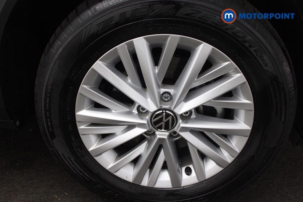 Volkswagen T-Roc Life Manual Petrol SUV - Stock Number (1553919) - 17th supplementary image