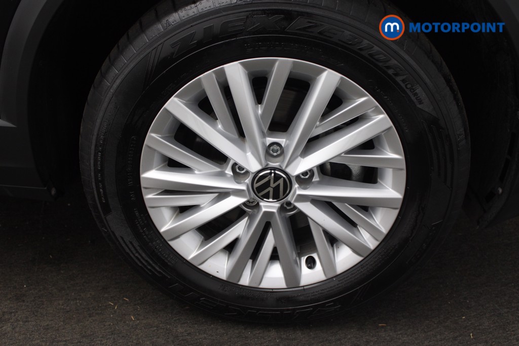 Volkswagen T-Roc Life Manual Petrol SUV - Stock Number (1553919) - 20th supplementary image