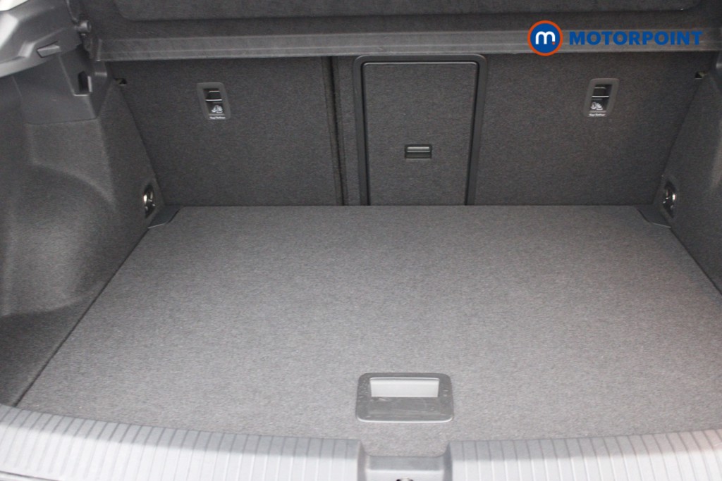 Volkswagen T-Roc Life Manual Petrol SUV - Stock Number (1553919) - 28th supplementary image