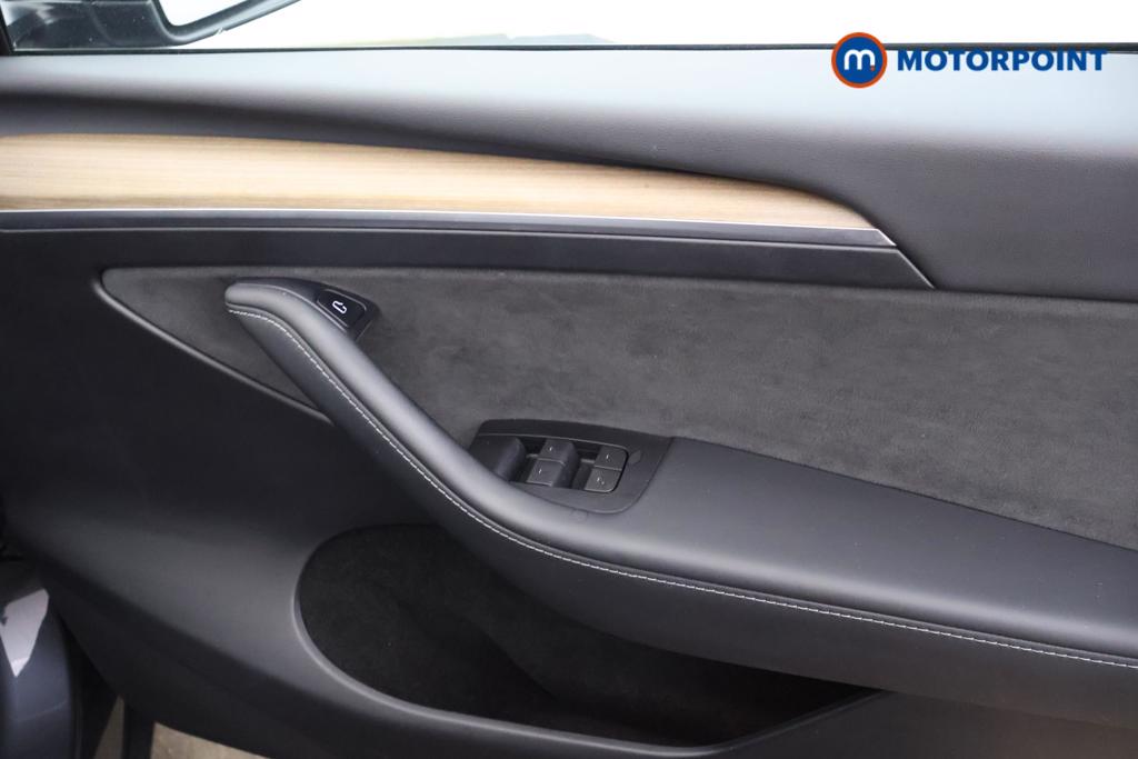 Tesla Model Y Long Range Automatic Electric SUV - Stock Number (1553922) - 8th supplementary image