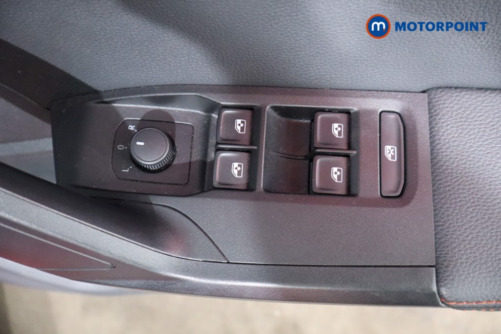 Seat Arona Fr Edition Automatic Petrol SUV - Stock Number (1554210) - 17th supplementary image