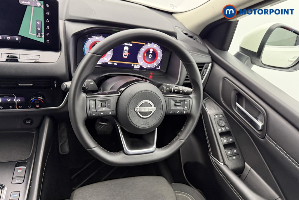 Nissan Qashqai N-Connecta Automatic Petrol-Electric Hybrid SUV - Stock Number (1505066) - 3rd supplementary image