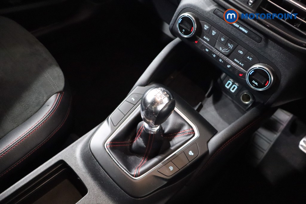 Ford Kuga St-Line X Manual Petrol SUV - Stock Number (1528697) - 15th supplementary image