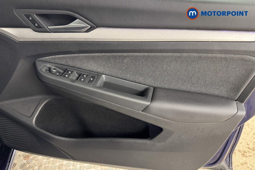 Volkswagen Golf Life Manual Petrol Hatchback - Stock Number (1535666) - 15th supplementary image