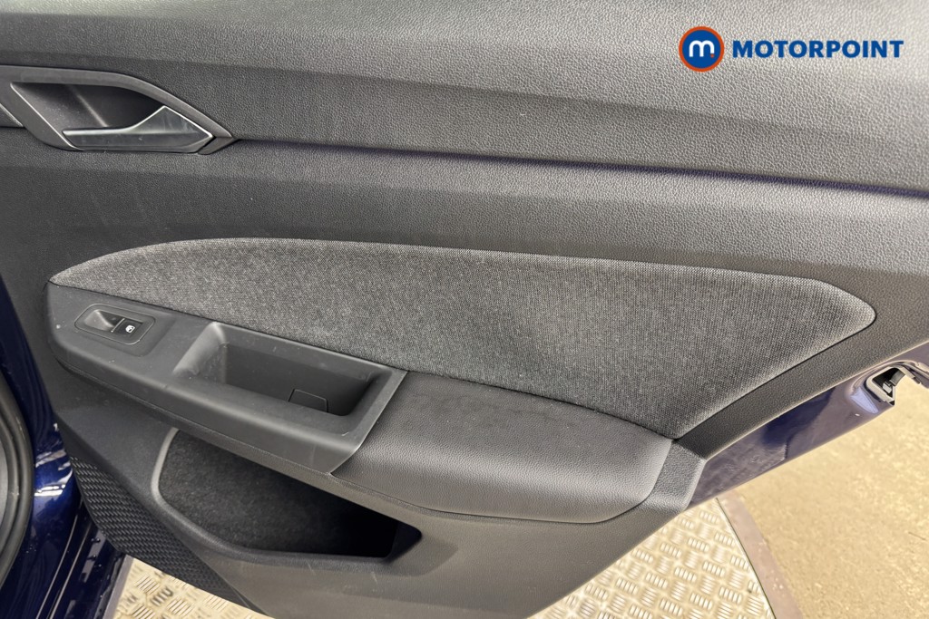 Volkswagen Golf Life Manual Petrol Hatchback - Stock Number (1535666) - 16th supplementary image