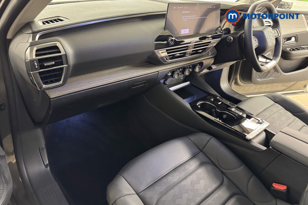 Citroen C5 X Shine Plus Automatic Petrol Plug-In Hybrid Hatchback - Stock Number (1536067) - 8th supplementary image