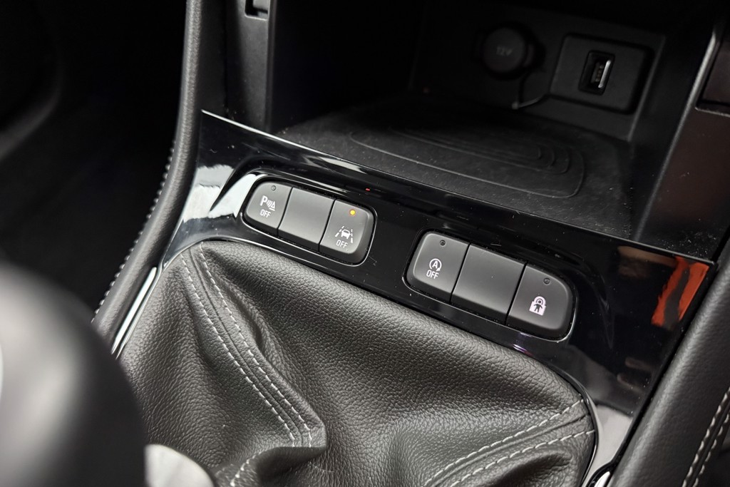 Vauxhall Grandland Ultimate Manual Petrol SUV - Stock Number (1539536) - 15th supplementary image