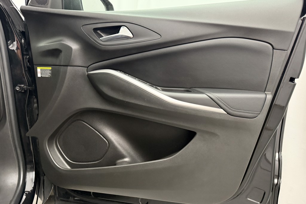 Vauxhall Grandland Ultimate Manual Petrol SUV - Stock Number (1539536) - 17th supplementary image