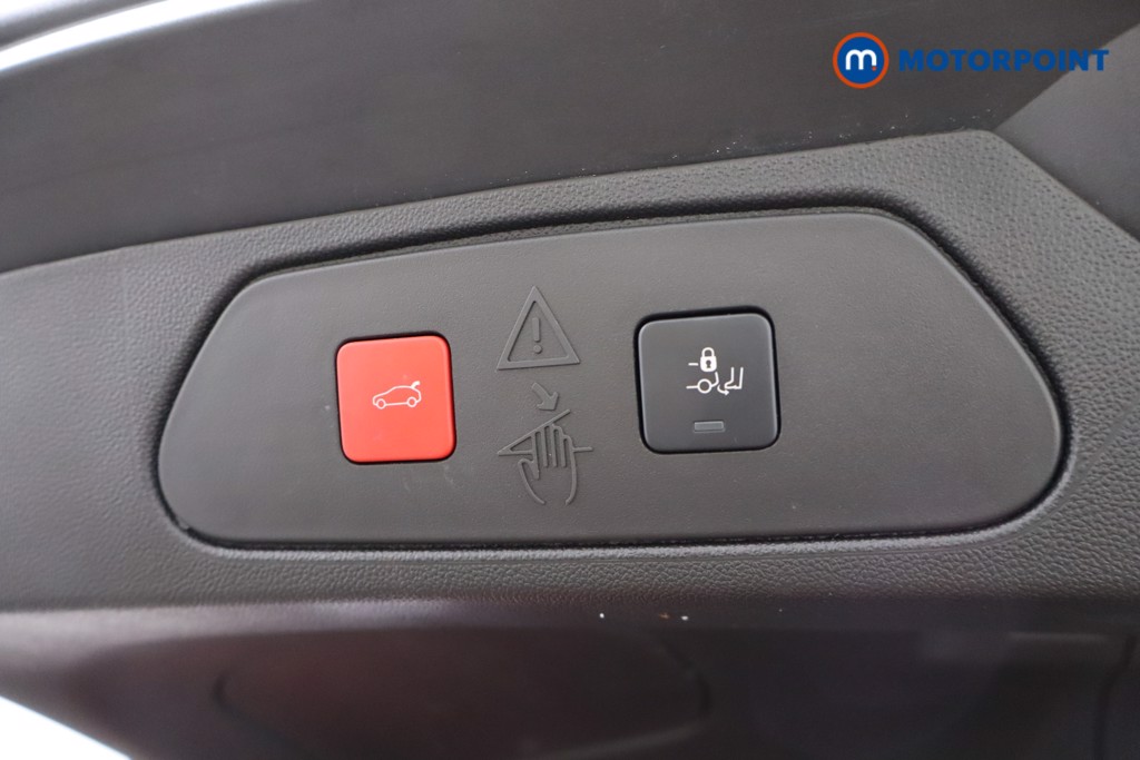 Vauxhall Grandland Ultimate Manual Petrol SUV - Stock Number (1539921) - 34th supplementary image