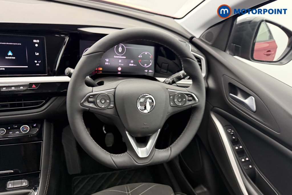 Vauxhall Grandland Ultimate Manual Petrol SUV - Stock Number (1539945) - 3rd supplementary image