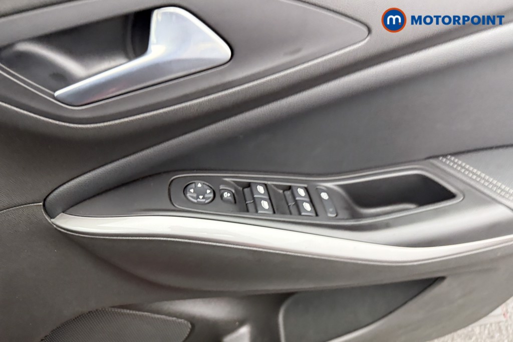 Vauxhall Grandland Ultimate Manual Petrol SUV - Stock Number (1539945) - 15th supplementary image