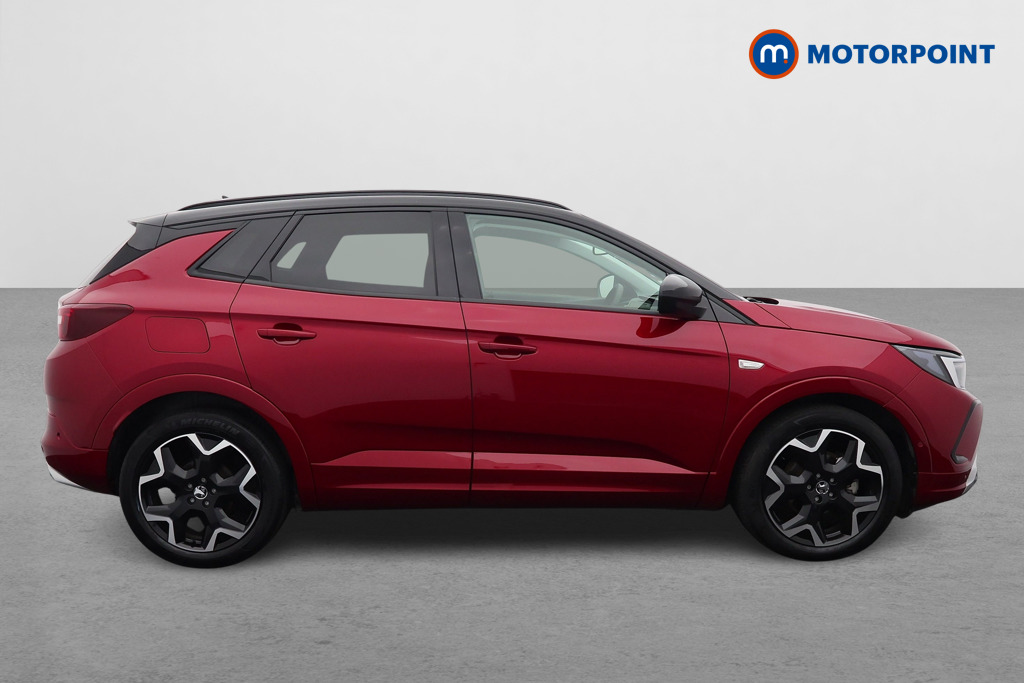 Vauxhall Grandland Ultimate Manual Petrol SUV - Stock Number (1539945) - Drivers side