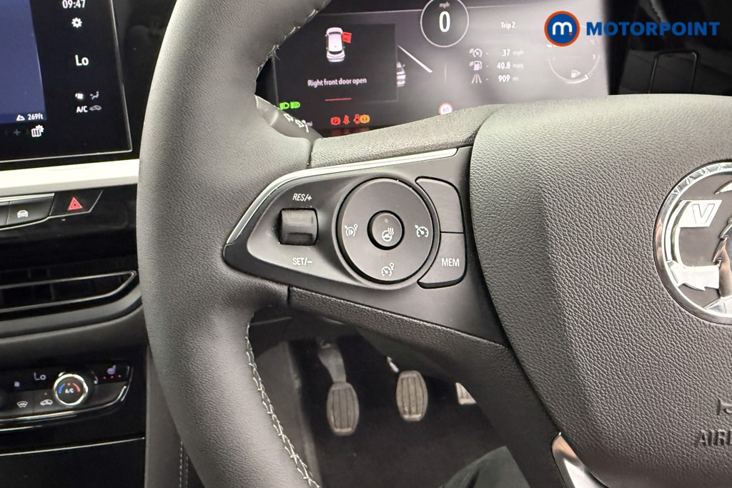Vauxhall Grandland Ultimate Manual Petrol SUV - Stock Number (1539948) - 13th supplementary image