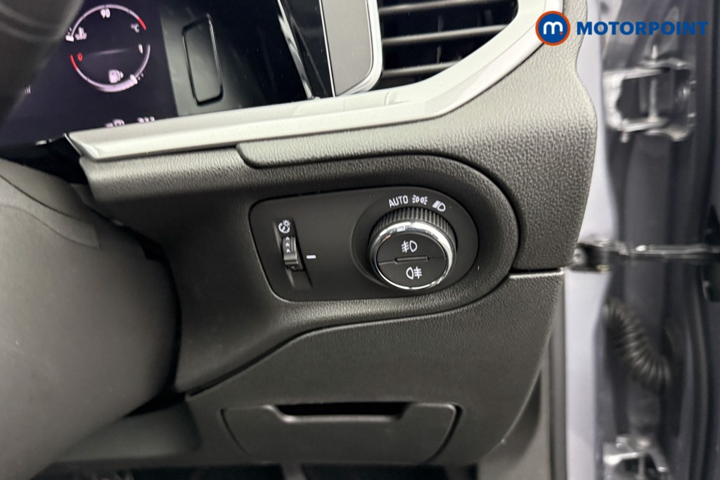 Vauxhall Grandland Ultimate Manual Petrol SUV - Stock Number (1539948) - 15th supplementary image