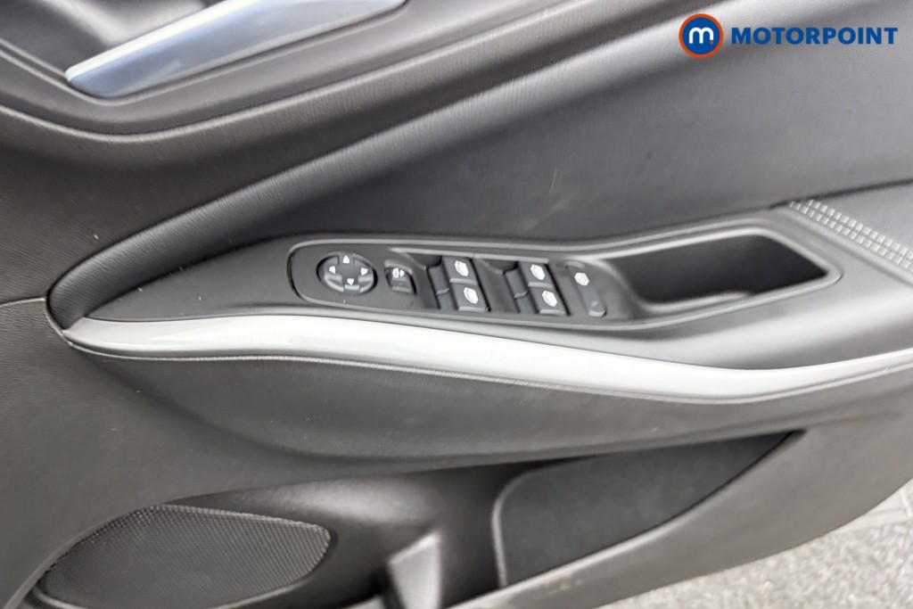 Vauxhall Grandland Ultimate Manual Petrol SUV - Stock Number (1539948) - 16th supplementary image