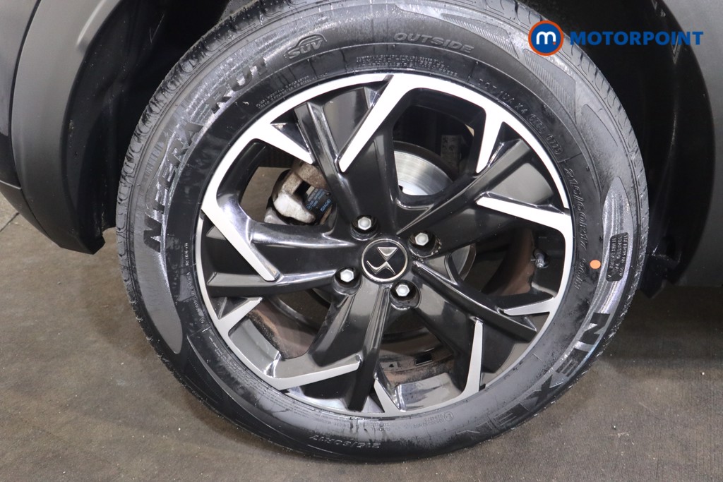 DS Ds 3 Prestige Manual Petrol SUV - Stock Number (1542964) - 12th supplementary image