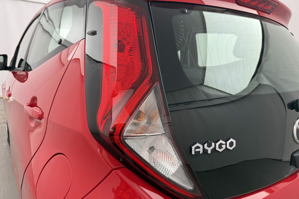 Toyota Aygo X-Play Automatic Petrol Hatchback - Stock Number (1542993) - 25th supplementary image