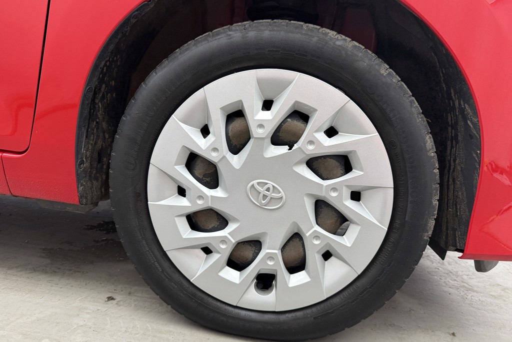 Toyota Aygo X-Play Automatic Petrol Hatchback - Stock Number (1542993) - 27th supplementary image