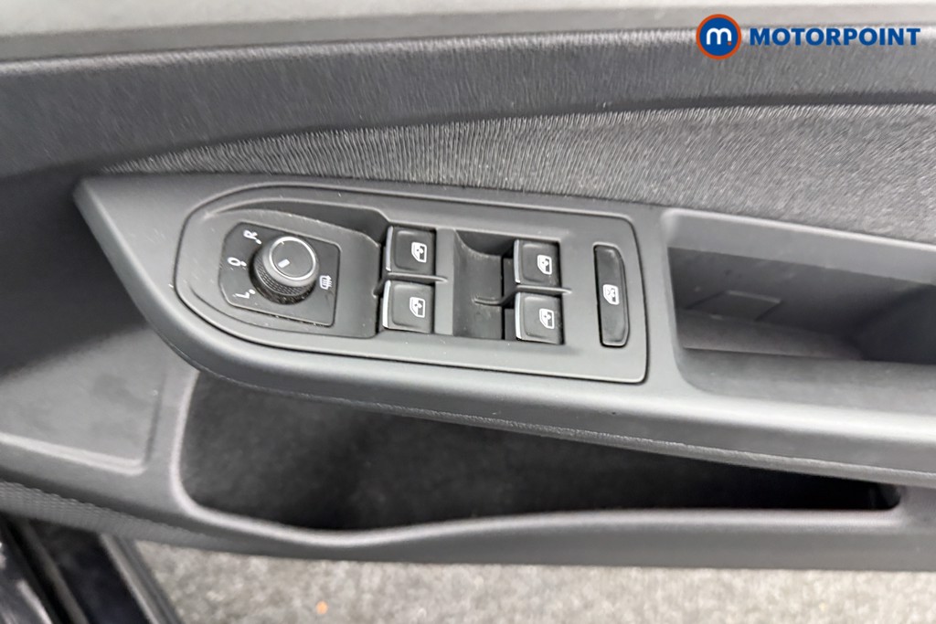 Volkswagen Golf Life Manual Petrol Hatchback - Stock Number (1543053) - 17th supplementary image