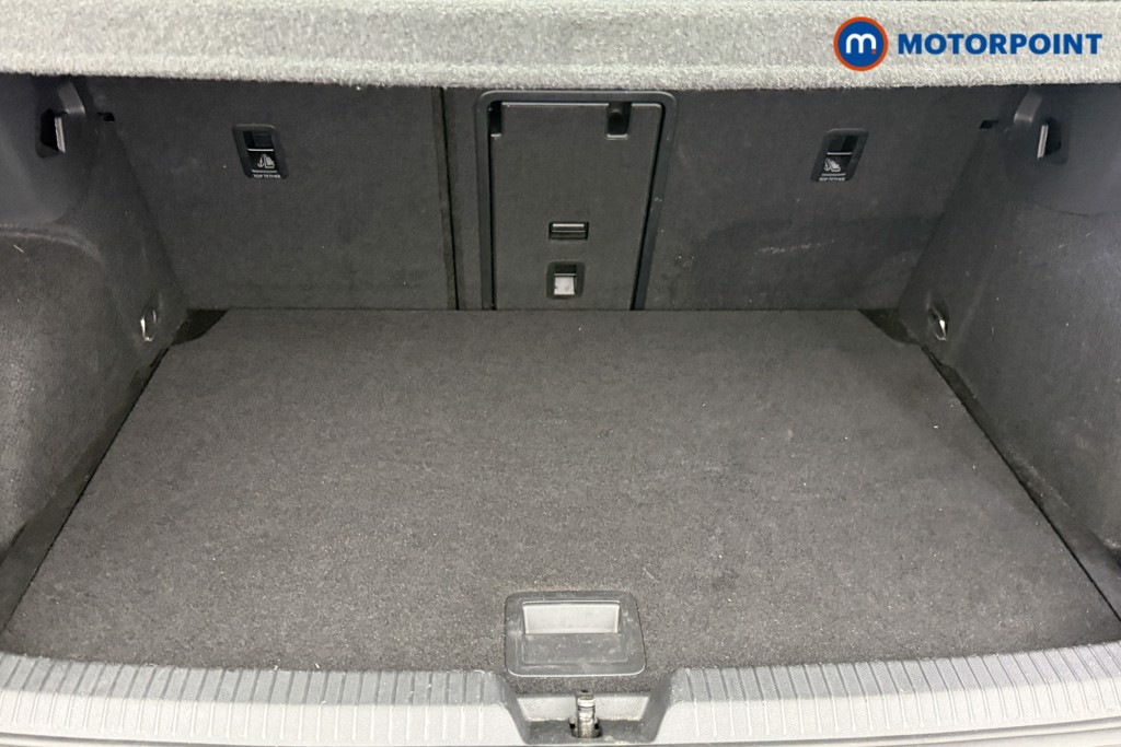 Volkswagen Golf Life Manual Petrol Hatchback - Stock Number (1543053) - 21st supplementary image