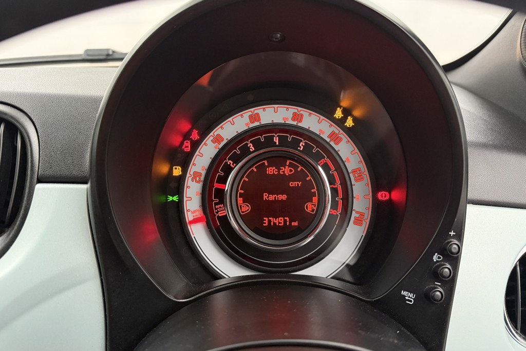 Fiat 500 Dolcevita Manual Petrol-Electric Hybrid Hatchback - Stock Number (1543062) - 6th supplementary image