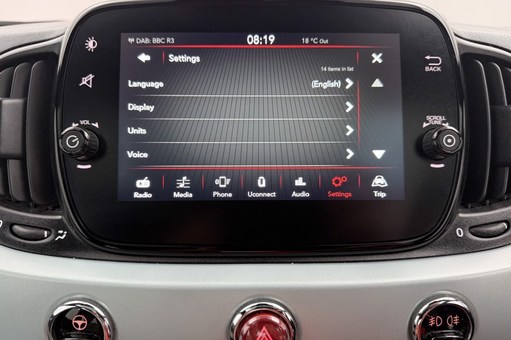 Fiat 500 Dolcevita Manual Petrol-Electric Hybrid Hatchback - Stock Number (1543062) - 10th supplementary image