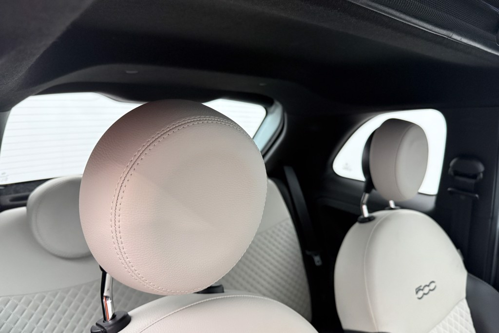 Fiat 500 Dolcevita Manual Petrol-Electric Hybrid Hatchback - Stock Number (1543062) - 17th supplementary image
