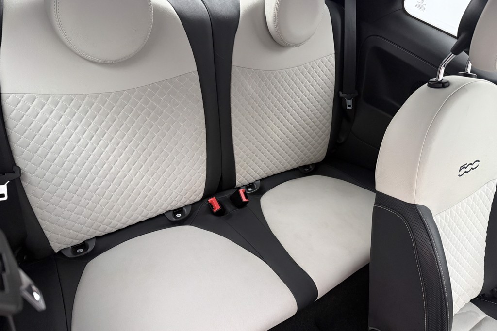 Fiat 500 Dolcevita Manual Petrol-Electric Hybrid Hatchback - Stock Number (1543062) - 18th supplementary image