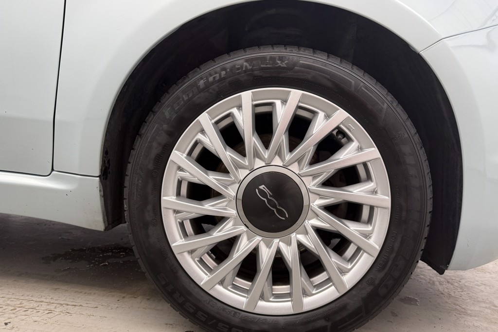 Fiat 500 Dolcevita Manual Petrol-Electric Hybrid Hatchback - Stock Number (1543062) - 25th supplementary image