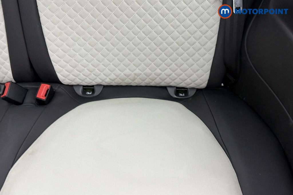 Fiat 500 Dolcevita Manual Petrol-Electric Hybrid Hatchback - Stock Number (1543187) - 19th supplementary image