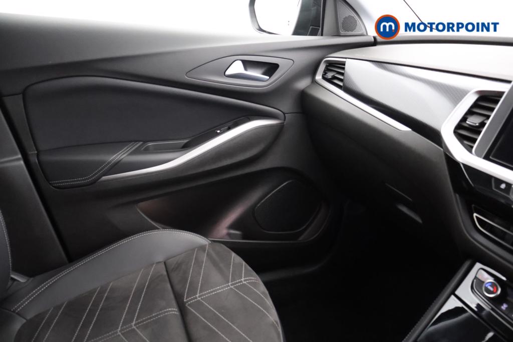 Vauxhall Grandland Ultimate Manual Petrol SUV - Stock Number (1543488) - 6th supplementary image