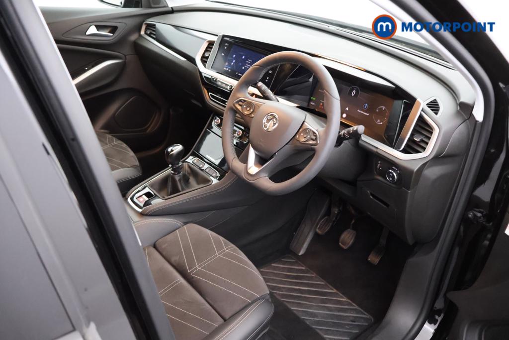 Vauxhall Grandland Ultimate Manual Petrol SUV - Stock Number (1543488) - 9th supplementary image
