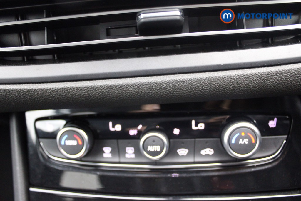 Vauxhall Grandland Ultimate Manual Petrol SUV - Stock Number (1543512) - 10th supplementary image
