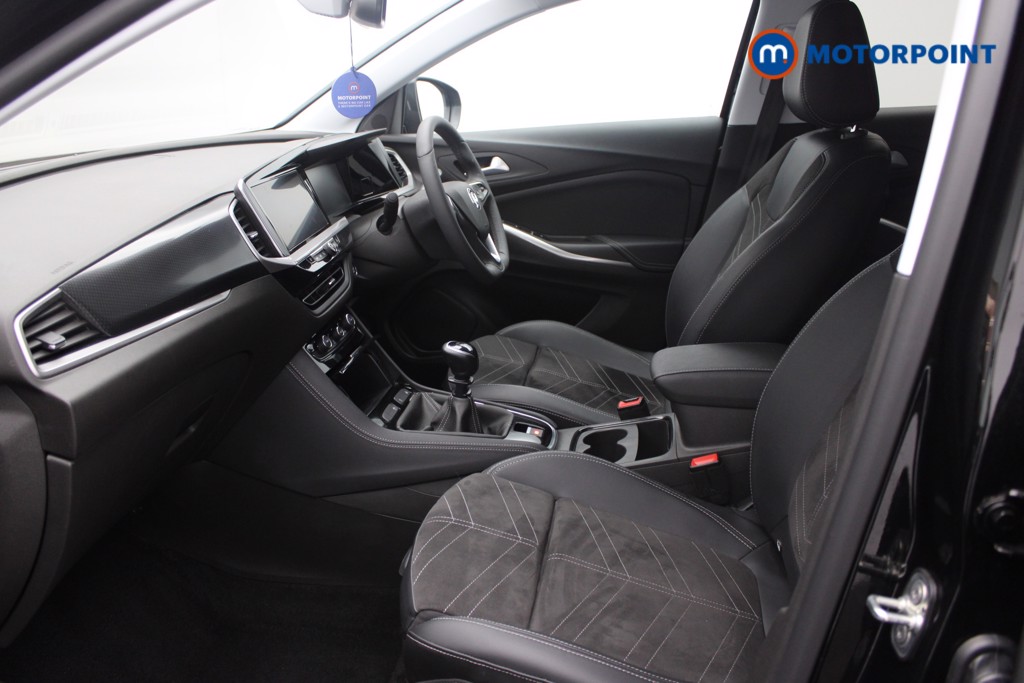 Vauxhall Grandland Ultimate Manual Petrol SUV - Stock Number (1543512) - 1st supplementary image