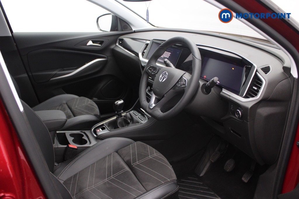 Vauxhall Grandland Ultimate Manual Petrol SUV - Stock Number (1543517) - 3rd supplementary image