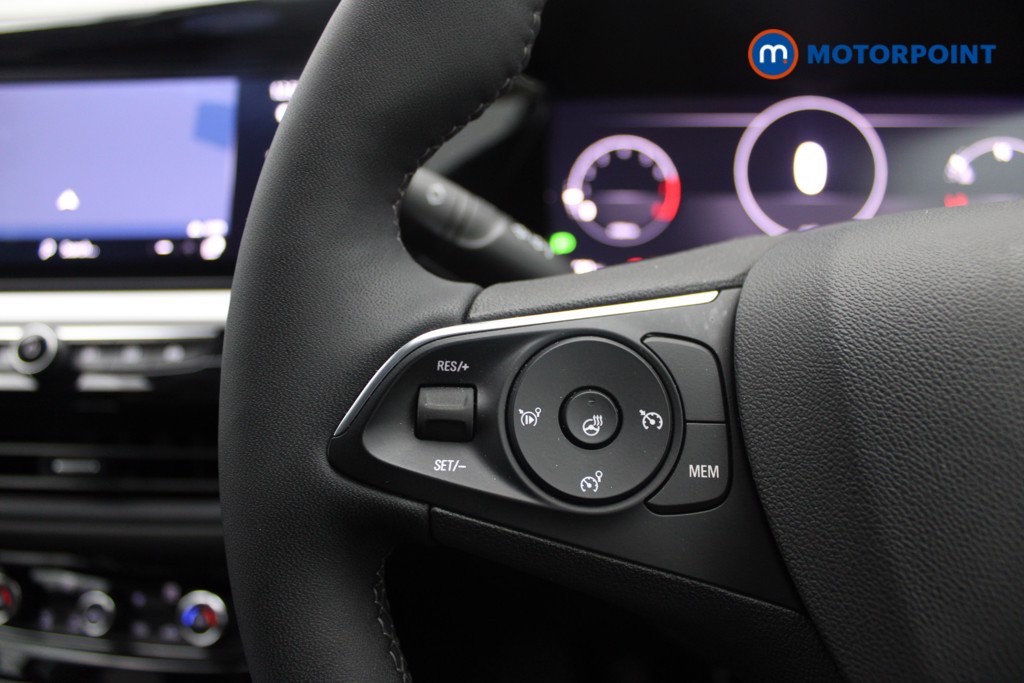 Vauxhall Grandland Ultimate Manual Petrol SUV - Stock Number (1543517) - 12th supplementary image